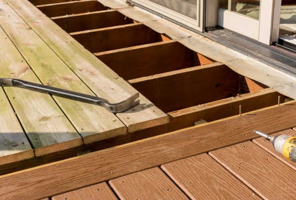 Old Deck Repair in Lenexa