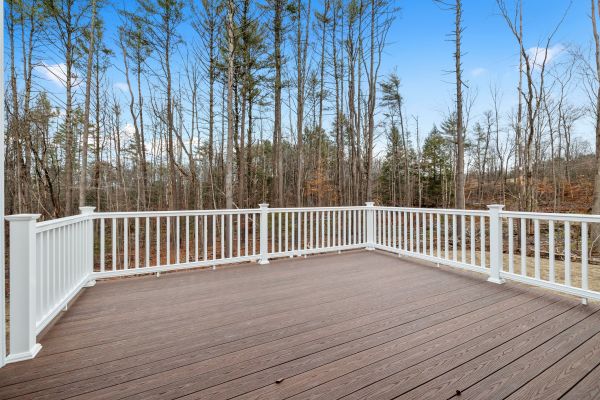 Deck Rail Repair in Lenexa